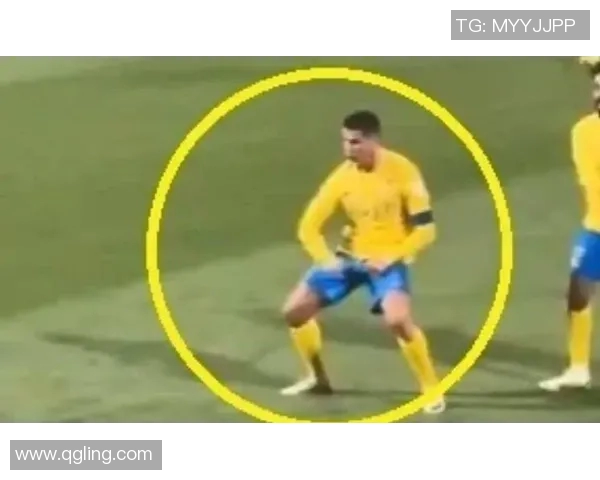 足球明星裤裆凸起视频引发热议网友热评背后故事与真相揭秘